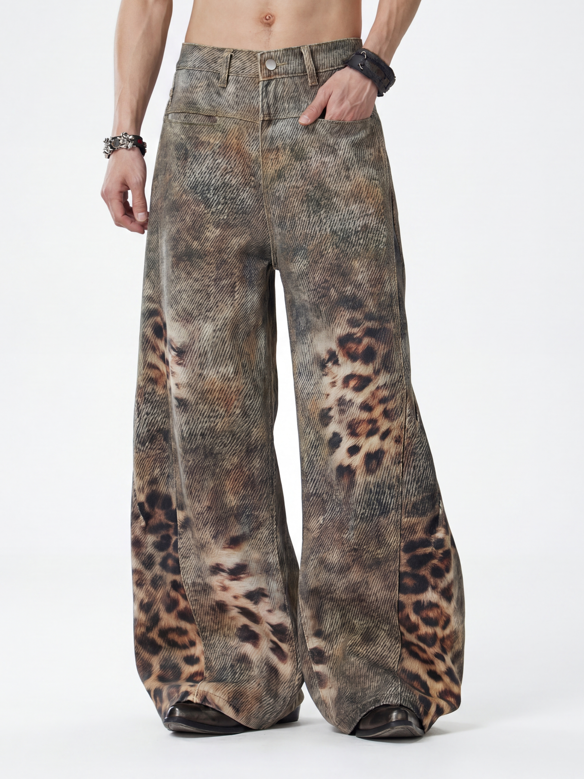 BeltSkip - Unisex 3D Printed Distressed Leopard Curved-Leg Pants